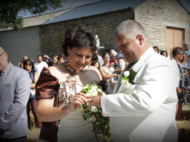 Le mariage de Jean-Claude et Mélanie à Belvezet, Lozère 25