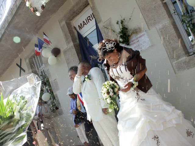 Le mariage de Jean-Claude et Mélanie à Belvezet, Lozère 32