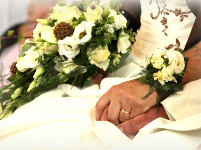 Le mariage de Jean-Claude et Mélanie à Belvezet, Lozère 43