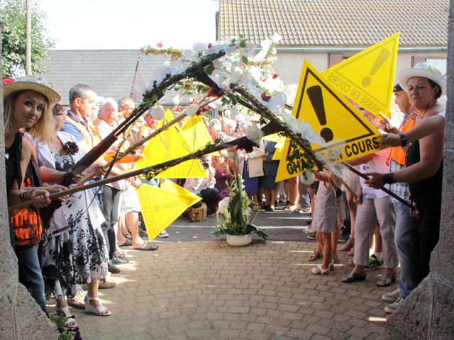 Le mariage de Jean-Claude et Mélanie à Belvezet, Lozère 48