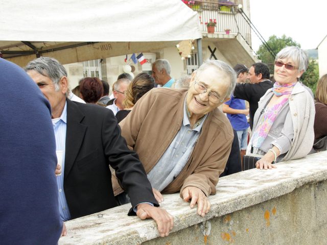 Le mariage de Jean-Claude et Mélanie à Belvezet, Lozère 62