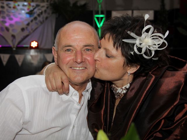 Le mariage de Jean-Claude et Mélanie à Belvezet, Lozère 77