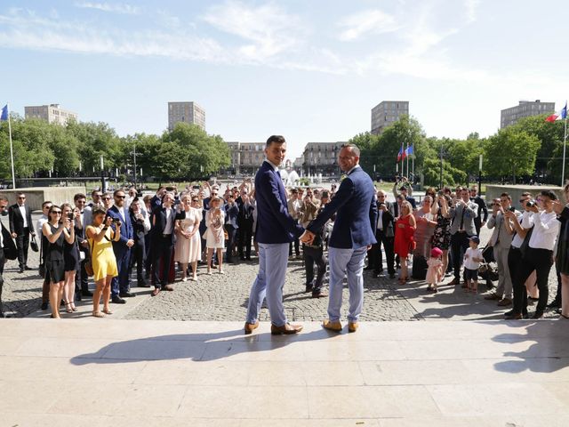 Le mariage de Alexandre et Nicolas à Le Havre, Seine-Maritime 32