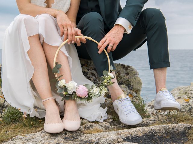 Le mariage de Cédric et Morgane à Ploemeur, Morbihan 23