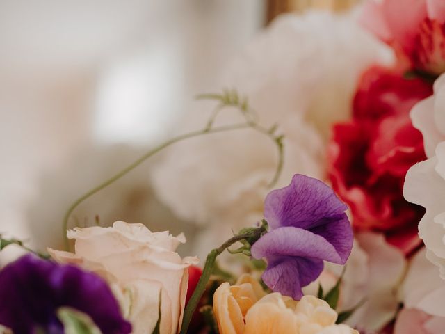 Le mariage de Romain et Anna à Villeneuvette, Hérault 15