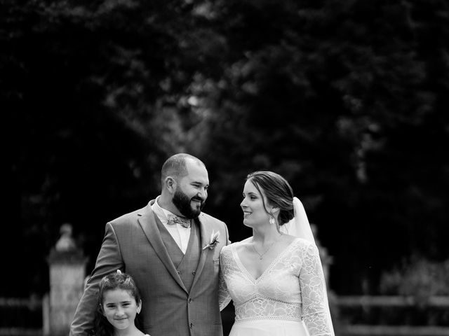 Le mariage de Cyril et Samantha à Rouillé, Vienne 44