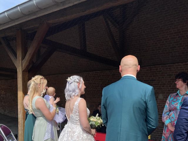 Le mariage de Sottiau  et Pauline à Saint-Hilaire-sur-Helpe, Nord 6