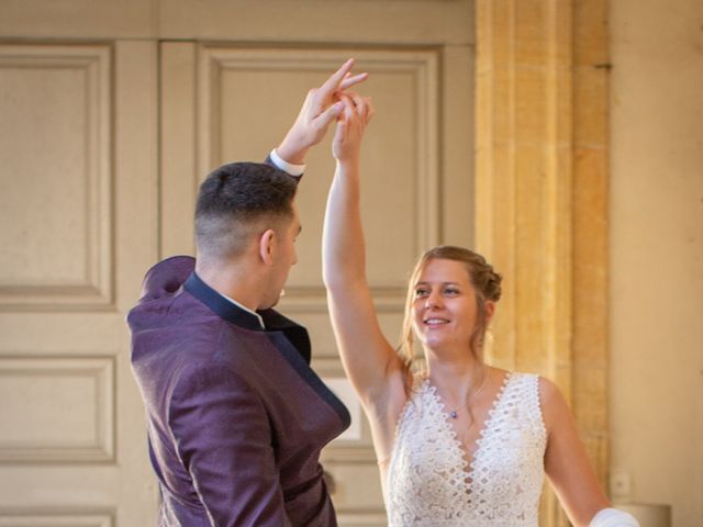 Le mariage de Thibault et Lucie à Reims, Marne 27