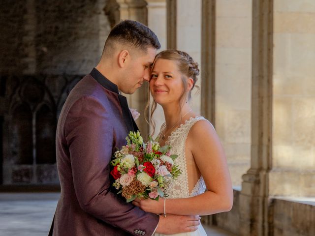 Le mariage de Thibault et Lucie à Reims, Marne 32