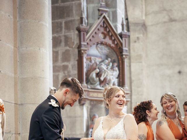 Le mariage de Nathan et Noémie à Oradour-sur-Glane, Haute-Vienne 32
