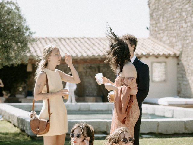 Le mariage de Arnaud et Cécile à Grignan, Drôme 32