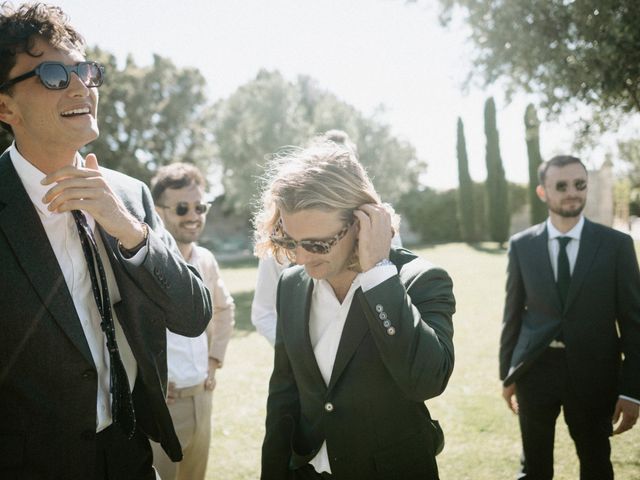 Le mariage de Arnaud et Cécile à Grignan, Drôme 36