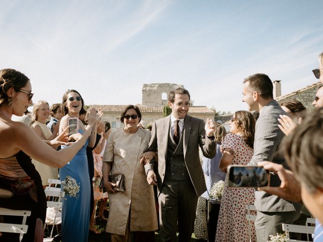 Le mariage de Arnaud et Cécile à Grignan, Drôme 40