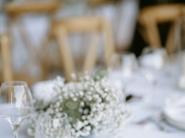 Le mariage de Arnaud et Cécile à Grignan, Drôme 54