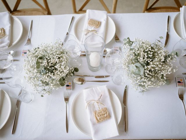 Le mariage de Arnaud et Cécile à Grignan, Drôme 59