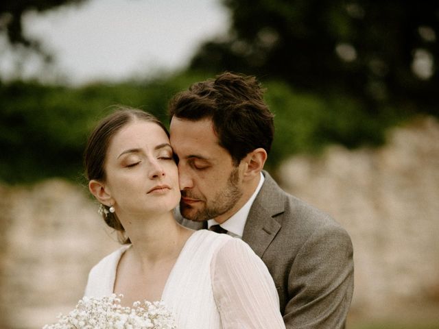 Le mariage de Arnaud et Cécile à Grignan, Drôme 72