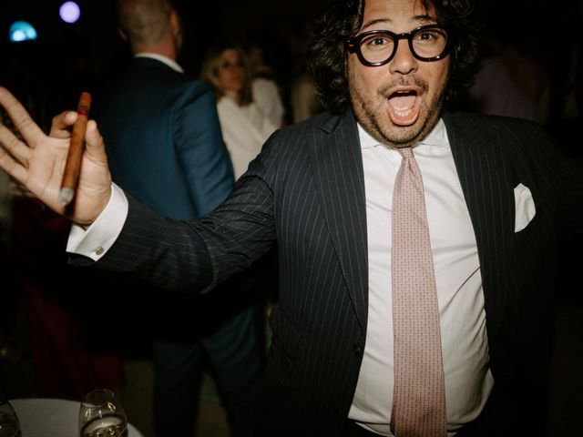 Le mariage de Arnaud et Cécile à Grignan, Drôme 82