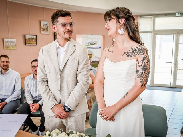 Le mariage de Valentin et Anna à Thuré, Vienne 2