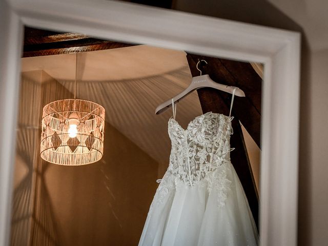 Le mariage de Valentin et Anna à Thuré, Vienne 13