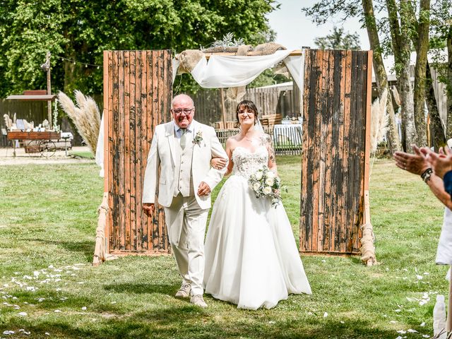 Le mariage de Valentin et Anna à Thuré, Vienne 59