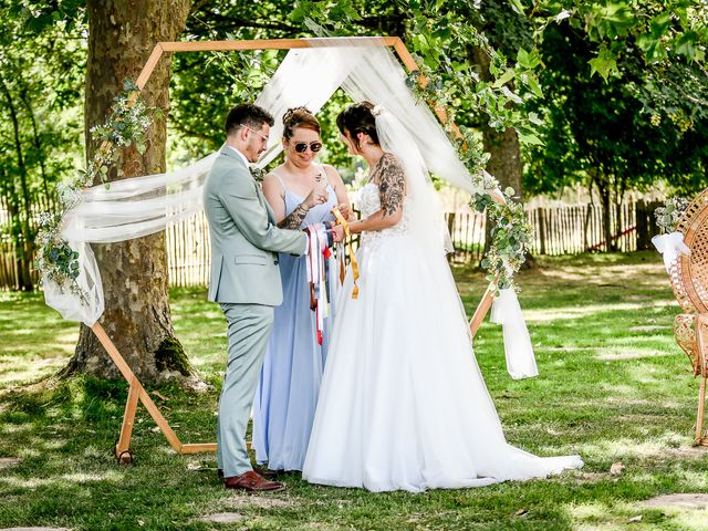 Le mariage de Valentin et Anna à Thuré, Vienne 78