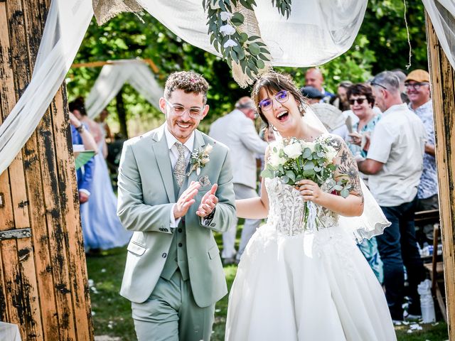 Le mariage de Valentin et Anna à Thuré, Vienne 81