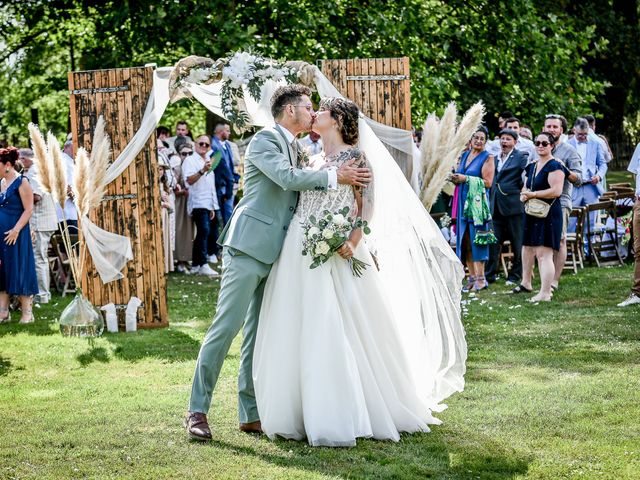 Le mariage de Valentin et Anna à Thuré, Vienne 82