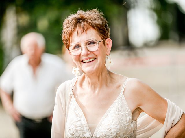 Le mariage de Valentin et Anna à Thuré, Vienne 90