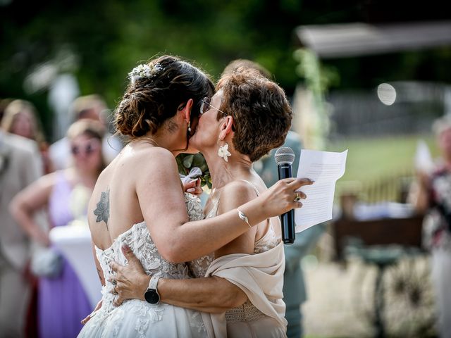 Le mariage de Valentin et Anna à Thuré, Vienne 91
