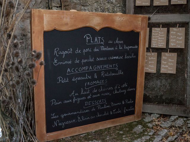 Le mariage de Bruno et Pauline à Buoux, Vaucluse 15