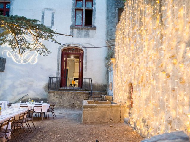 Le mariage de Bruno et Pauline à Buoux, Vaucluse 20