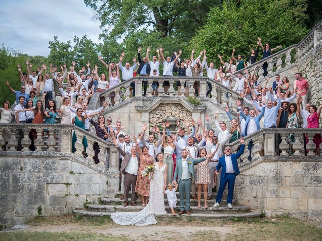 Le mariage de Bruno et Pauline à Buoux, Vaucluse 32