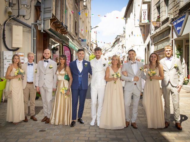 Le mariage de Kévin  et Guillaume  à Saint-Chély-d&apos;Apcher, Lozère 33