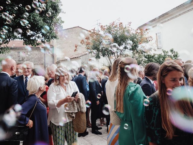 Le mariage de Guillaume et Adèle à Saint Estèphe, Gironde 21