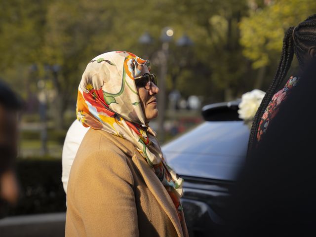 Le mariage de Younes et Imen à Ivry-sur-Seine, Val-de-Marne 14