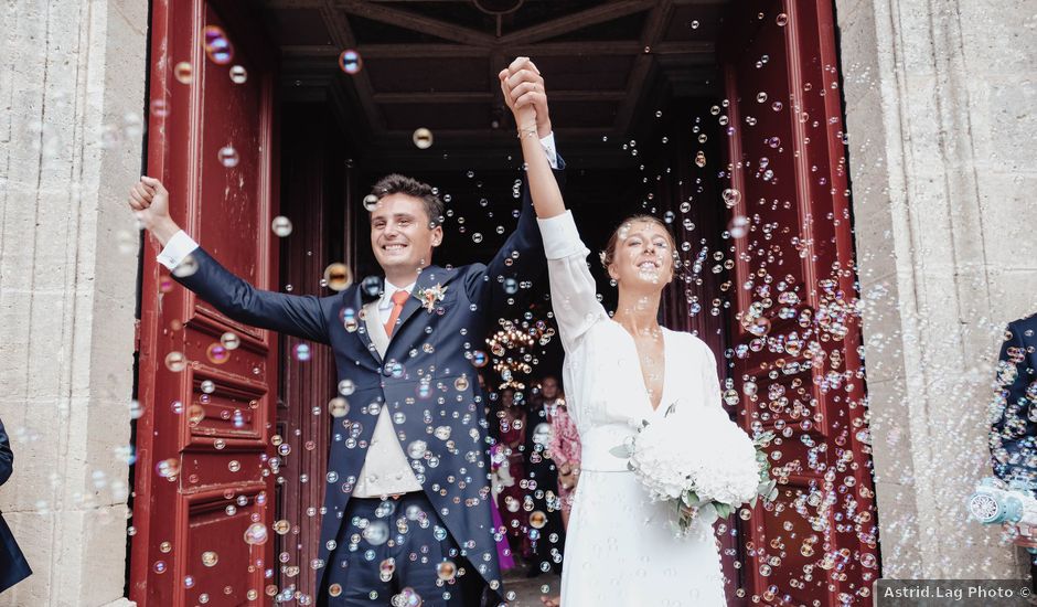 Le mariage de Guillaume et Adèle à Saint Estèphe, Gironde