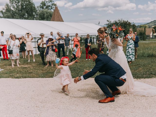 Le mariage de Guillaume et Marie à Vignieu, Isère 1