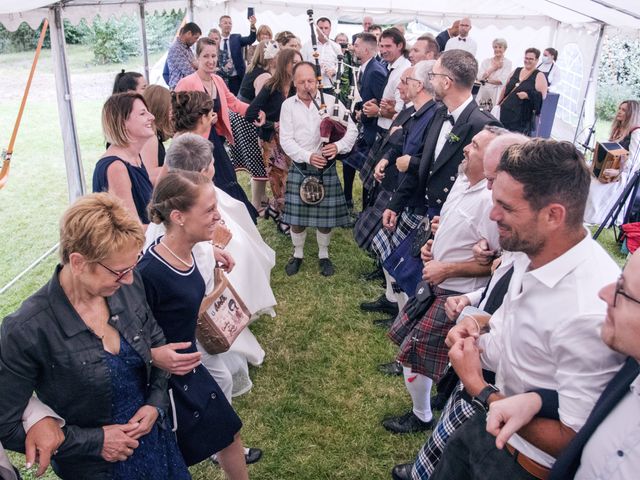 Le mariage de Florent et Anne-Sophie à Dol-de-Bretagne, Ille et Vilaine 40