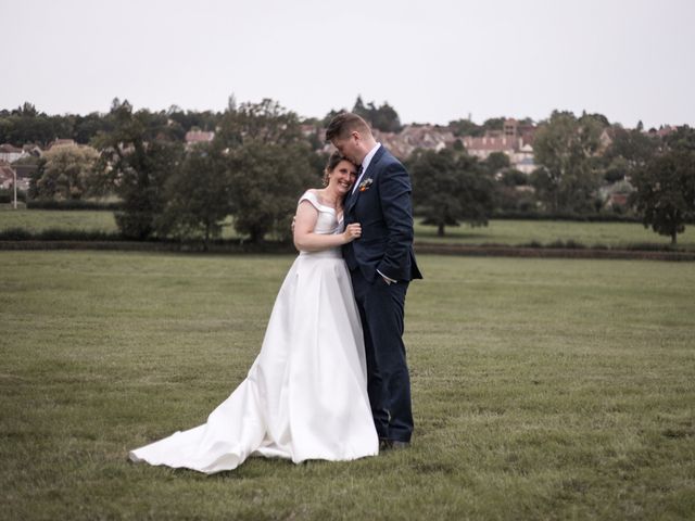 Le mariage de Christopher et Axelle-Marie à Souvigny, Allier 1