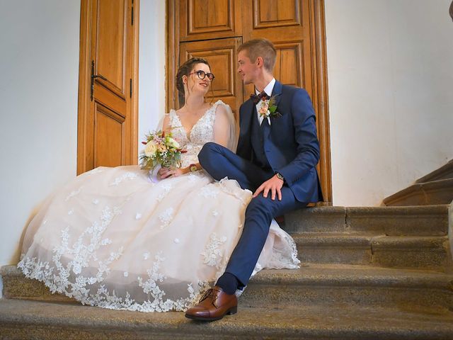 Le mariage de Marie et Yann à Châteaubourg, Ille et Vilaine 21