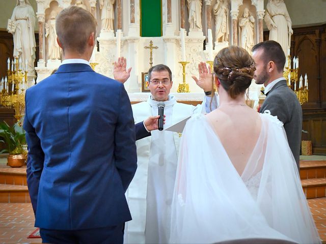 Le mariage de Marie et Yann à Châteaubourg, Ille et Vilaine 33