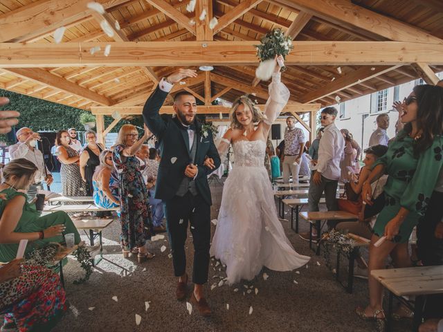 Le mariage de Alexandre et Lou Ann à Salt-en-Donzy, Loire 5