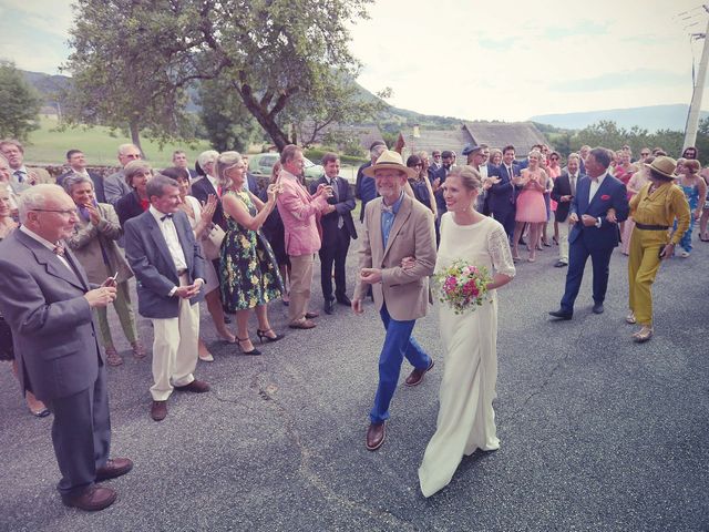 Le mariage de Côme et Corentine à Saint-Offenge-Dessous, Savoie 15