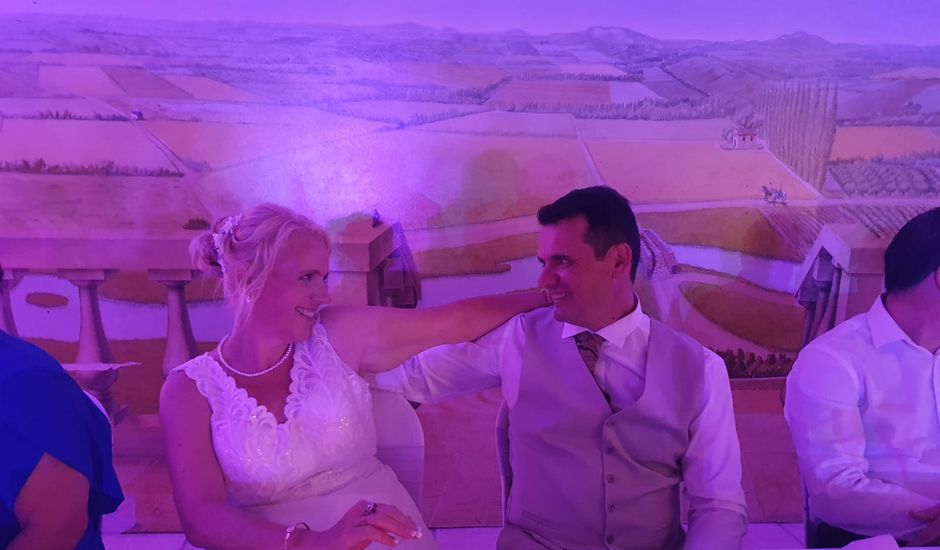 Le mariage de Morote  et Angélique Pascal  à Beaucaire, Gard