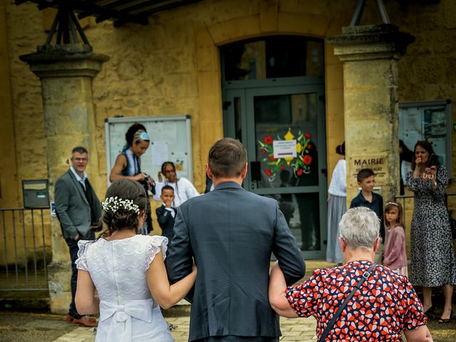 Le mariage de Daniel et Céline à Saint-Cyprien, Dordogne 11