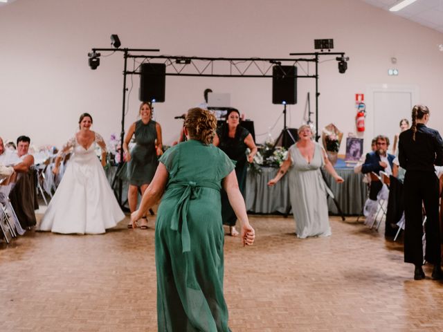 Le mariage de Yann et Lucie à Longny-au-Perche, Orne 59