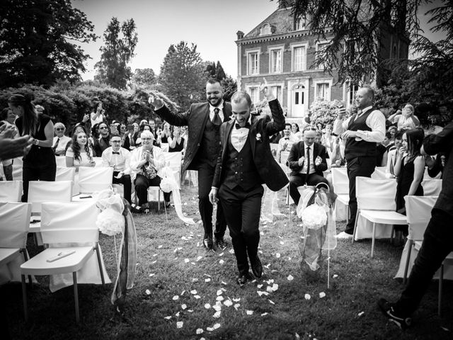 Le mariage de Guillaume  et Hichem  à Le Thil, Eure 24