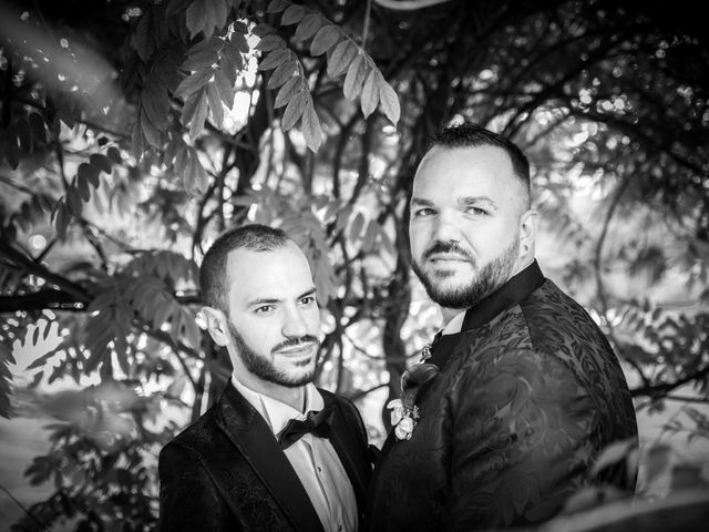 Le mariage de Guillaume  et Hichem  à Le Thil, Eure 37