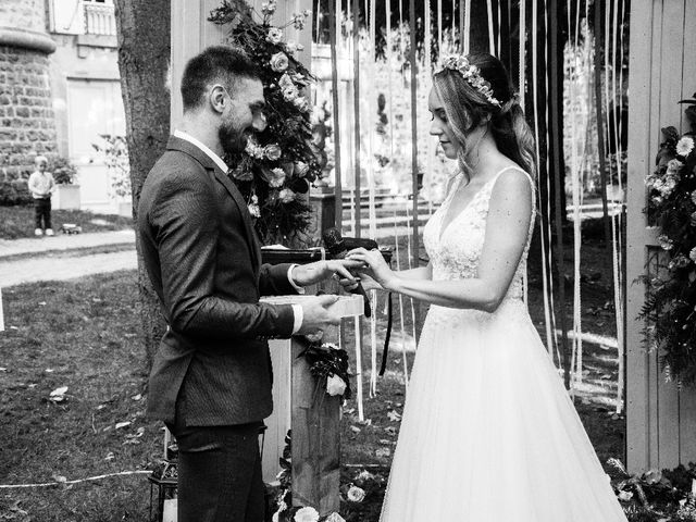 Le mariage de David  et Marine à Brives-Charensac, Haute-Loire 17