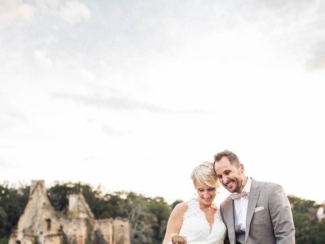 Le mariage de Ludovic et Christelle à Audes, Allier 66